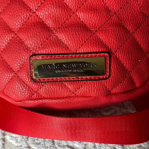 Marc New York Red Quilted Crossbody Bag - Picture 4 of 11